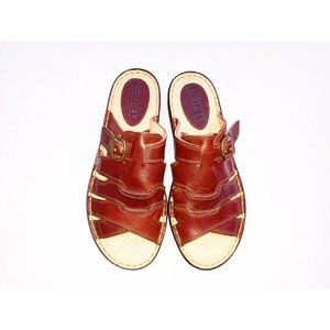 Born Womens Sandals Brown Chunky Leather Open Toe Buckle Low Heel Shoes 7